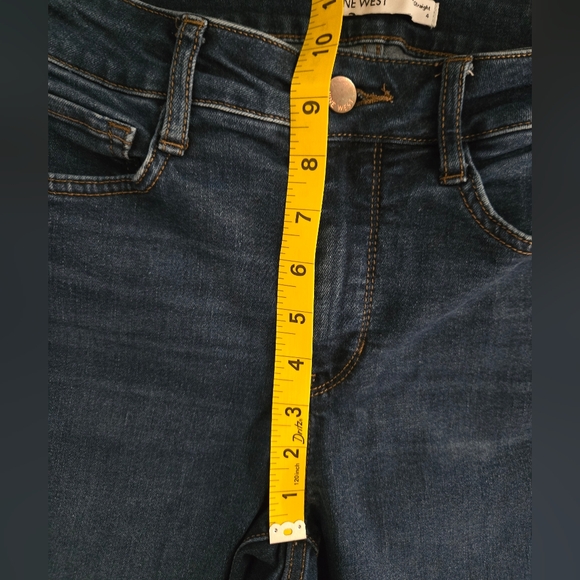 Nine West Jeans Sz 4 Straight Leg Stretch 10" Rise - Picture 6 of 8